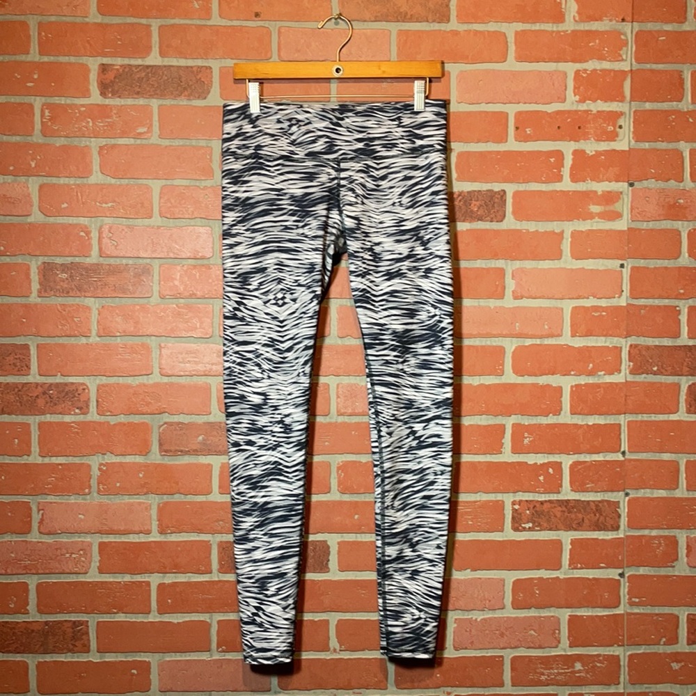 ALO Yoga Mono Waves Airbrush Leggings